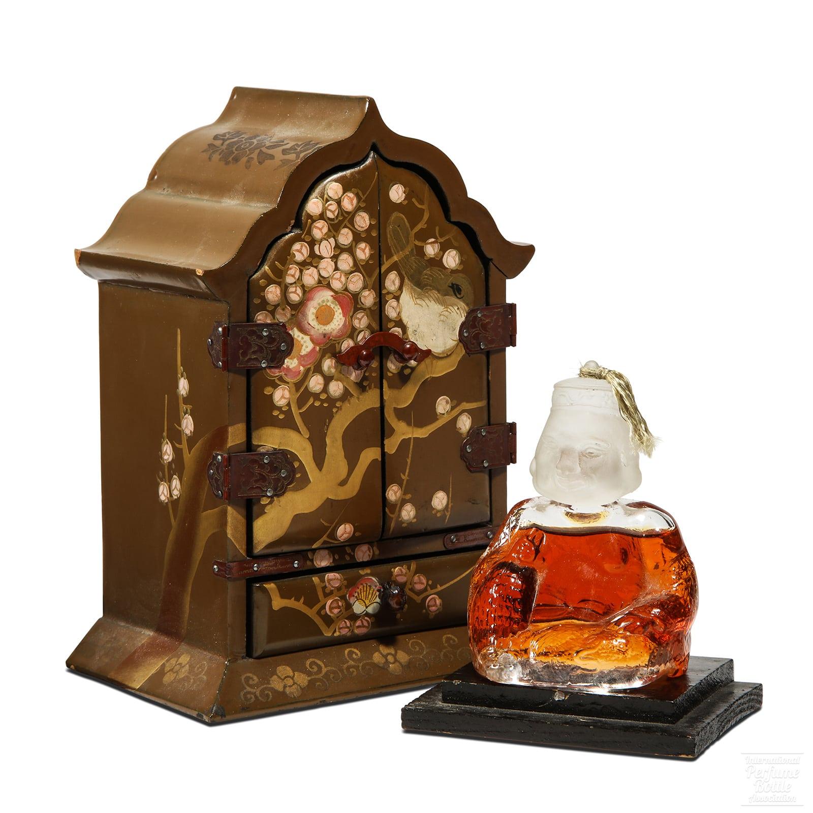 "Gardenia" in Lacquer Box by Vantine's