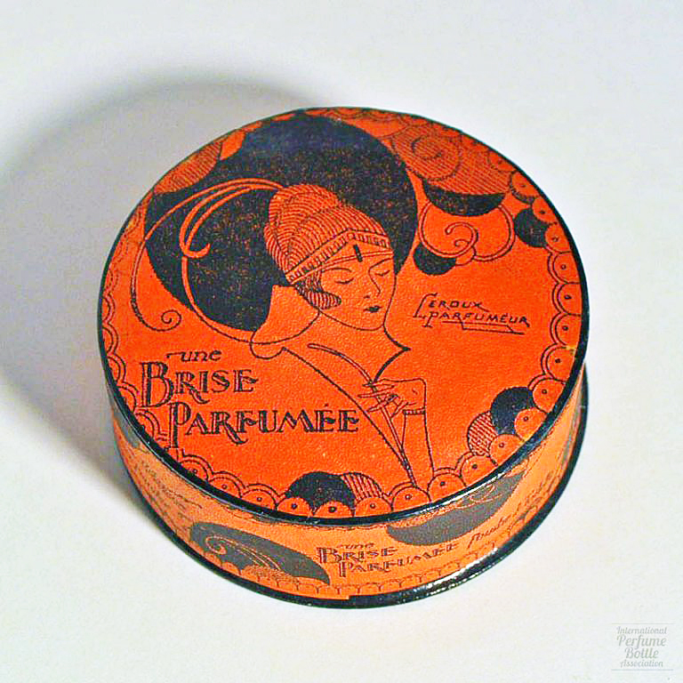 "Un Brise Parfumée" Powder Box by Leroux