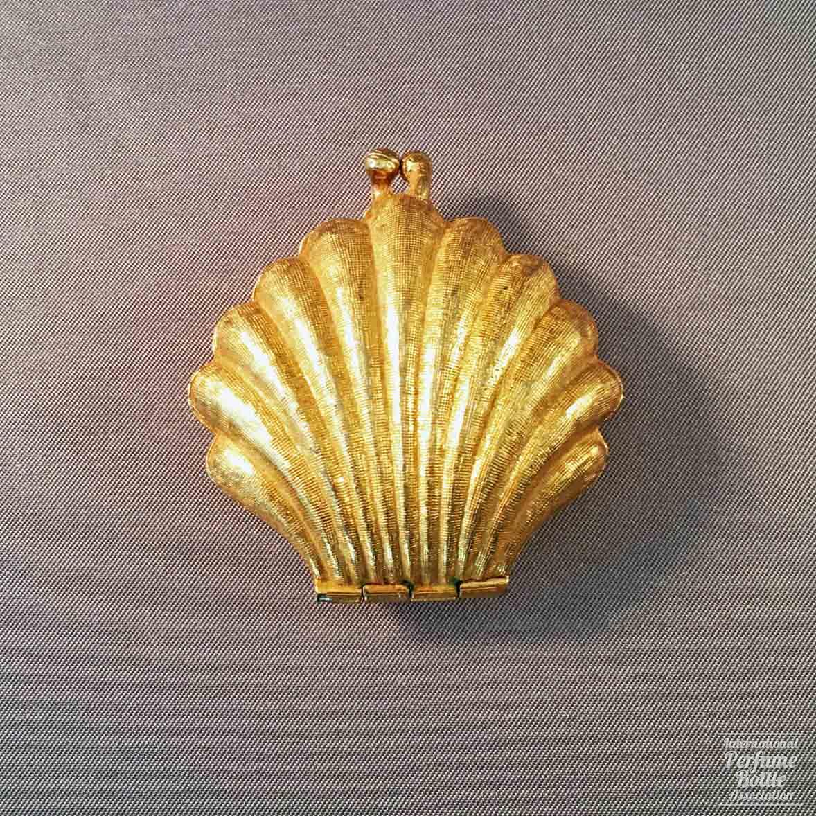 Clam Shell Solid Perfume by Givenchy