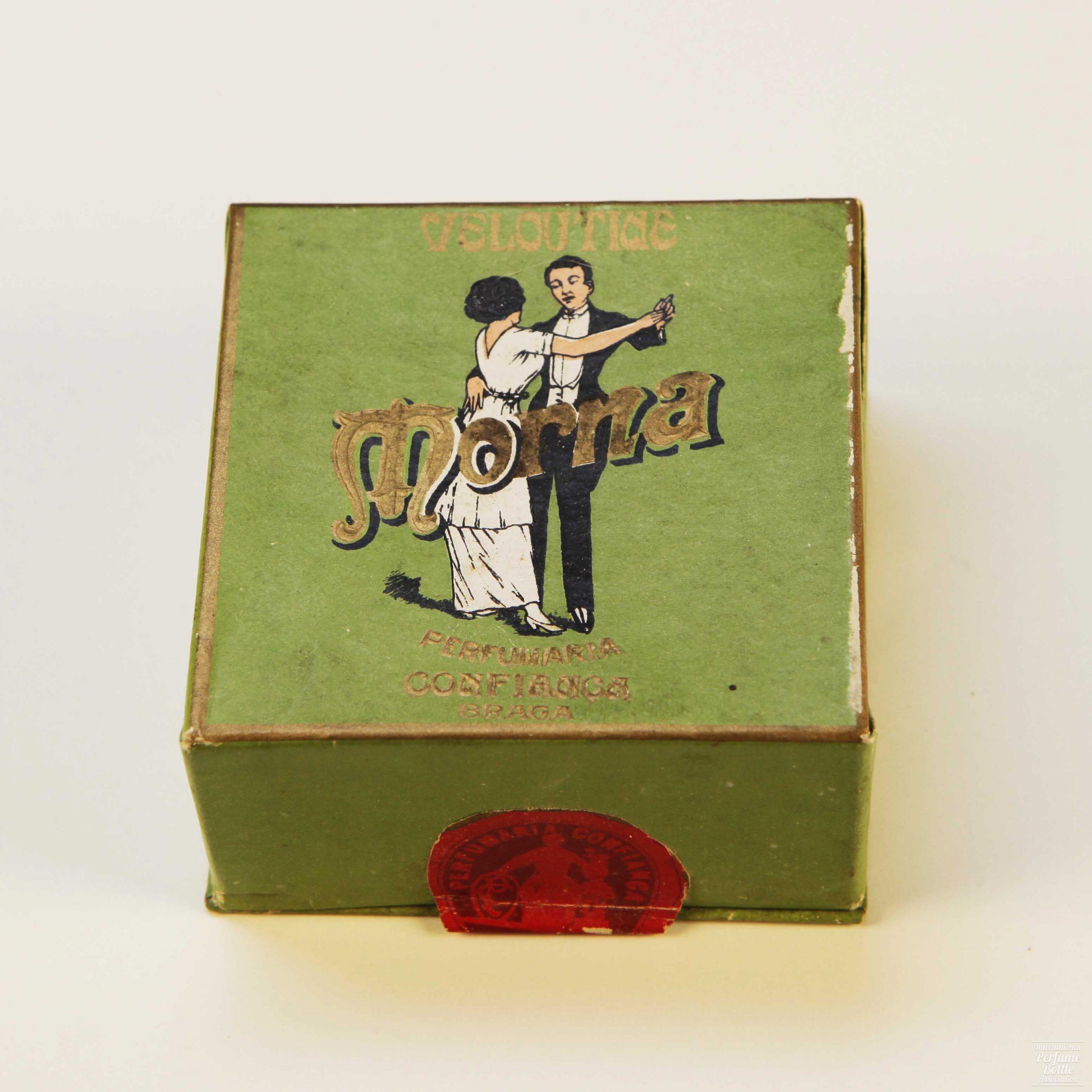 "Morna" Powder Box by Confiança de Braga