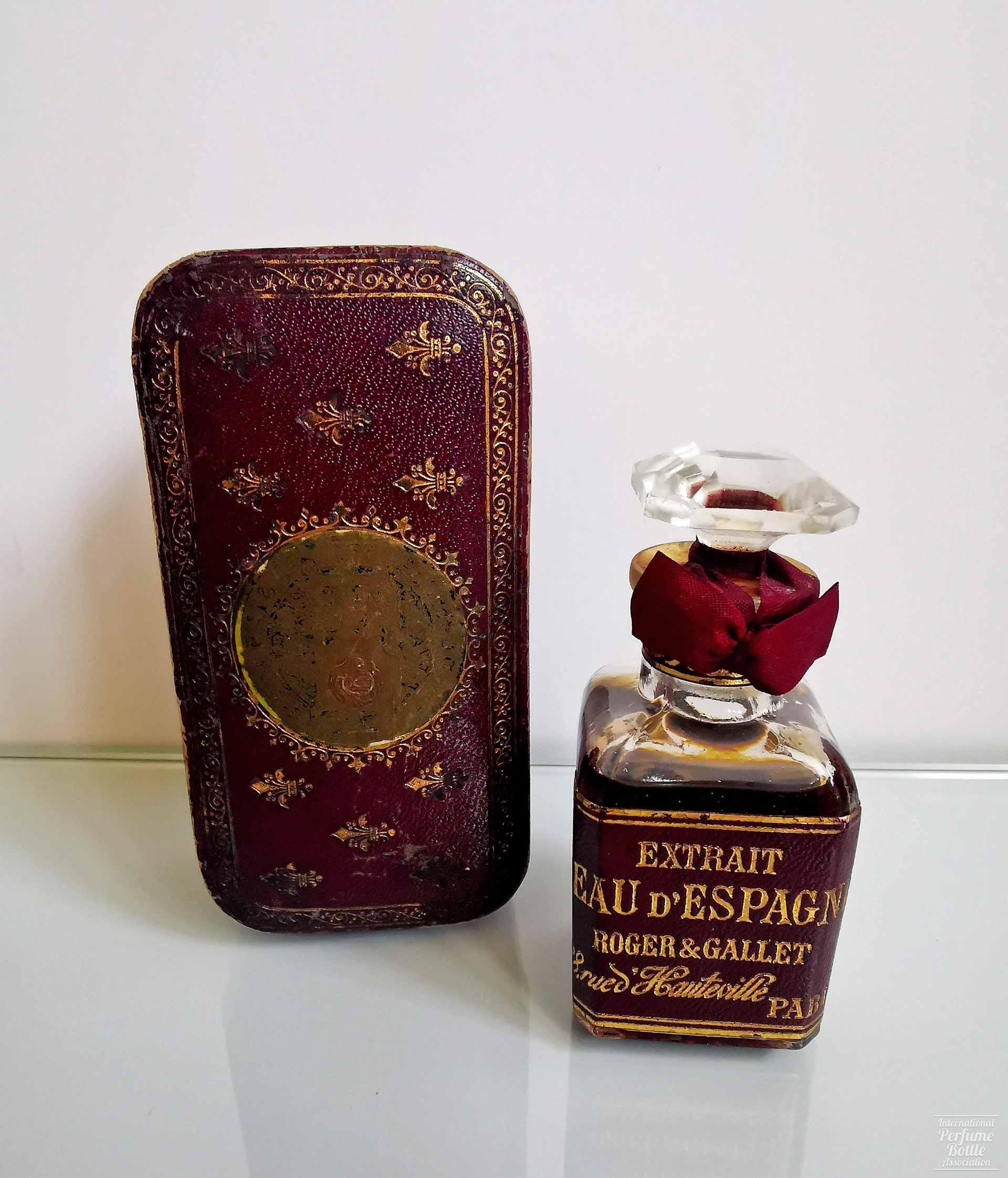 "Extrait Peau D'Espagne" by Roger et Gallet