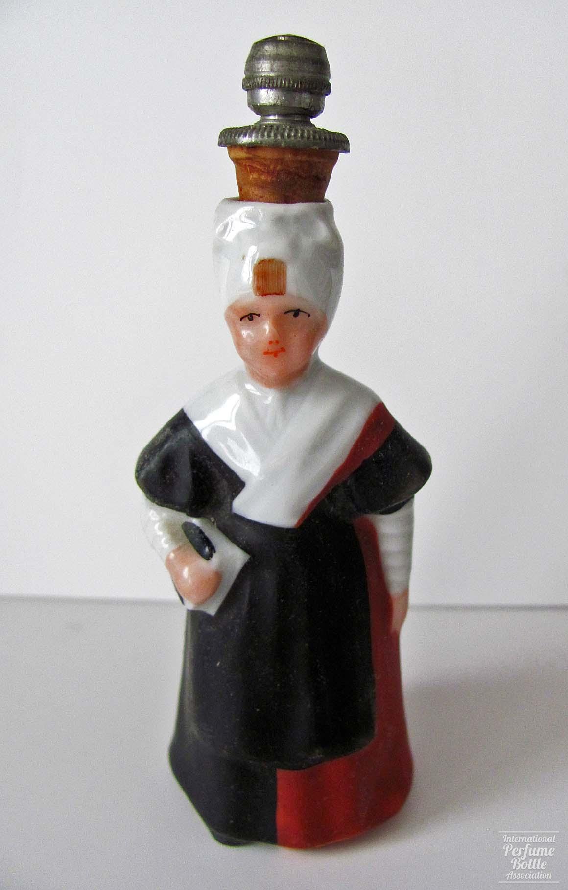 Dutch Girl With Boldoot Shaker Top