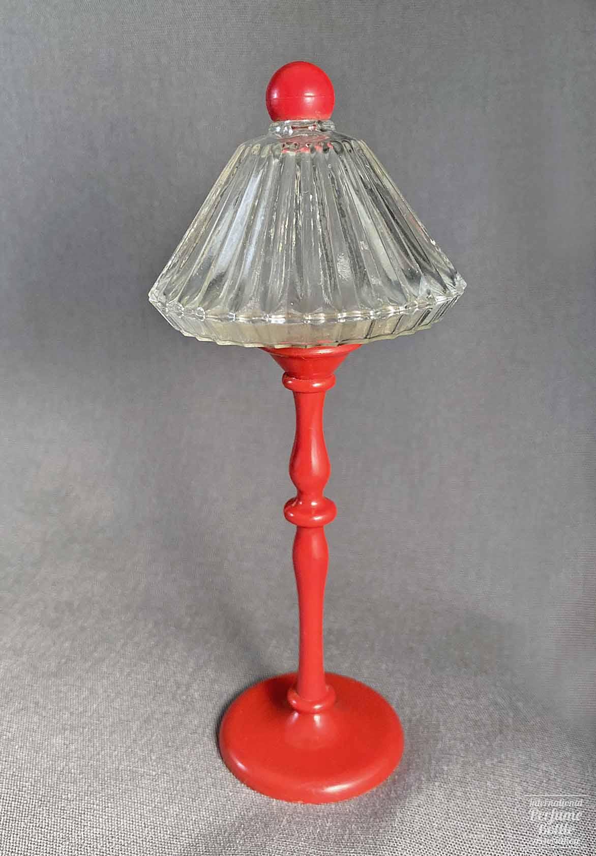 Red Floor Lamp Presentation by Manon Fréres