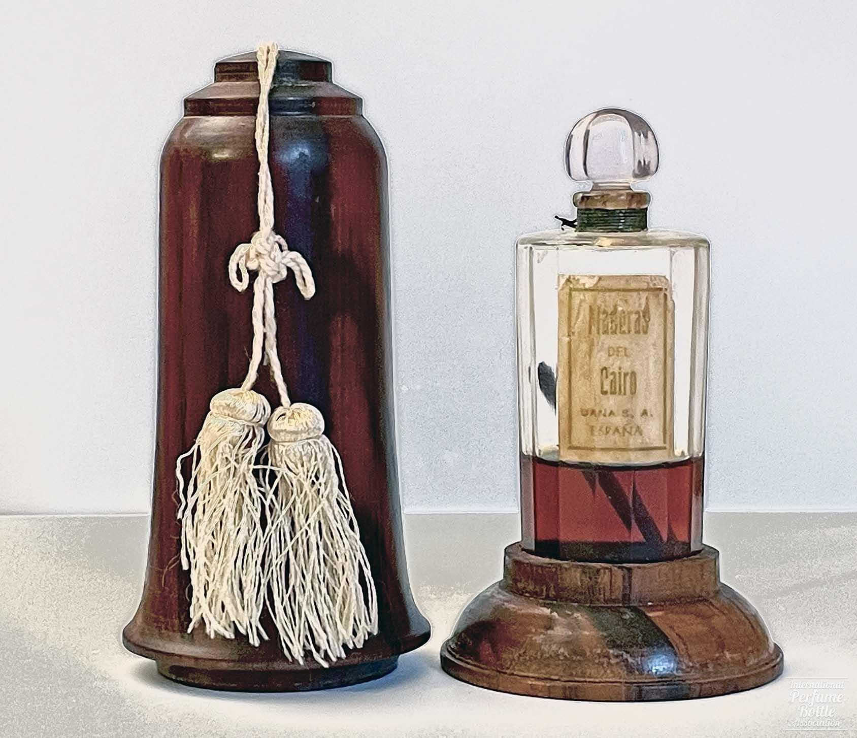 "Maderas Del Cairo" by Dana