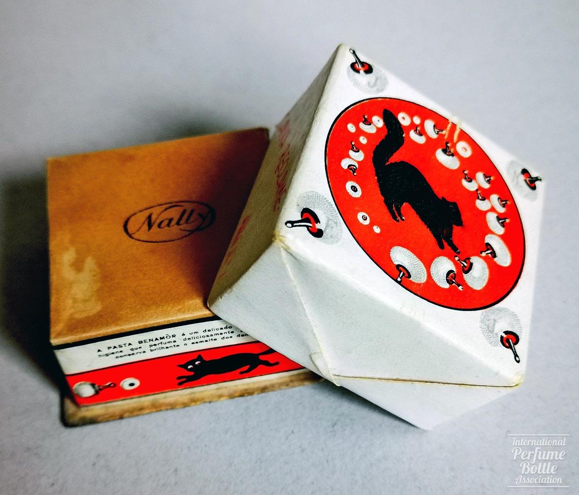 “Benamor” Square Cat Powder Box by Nally