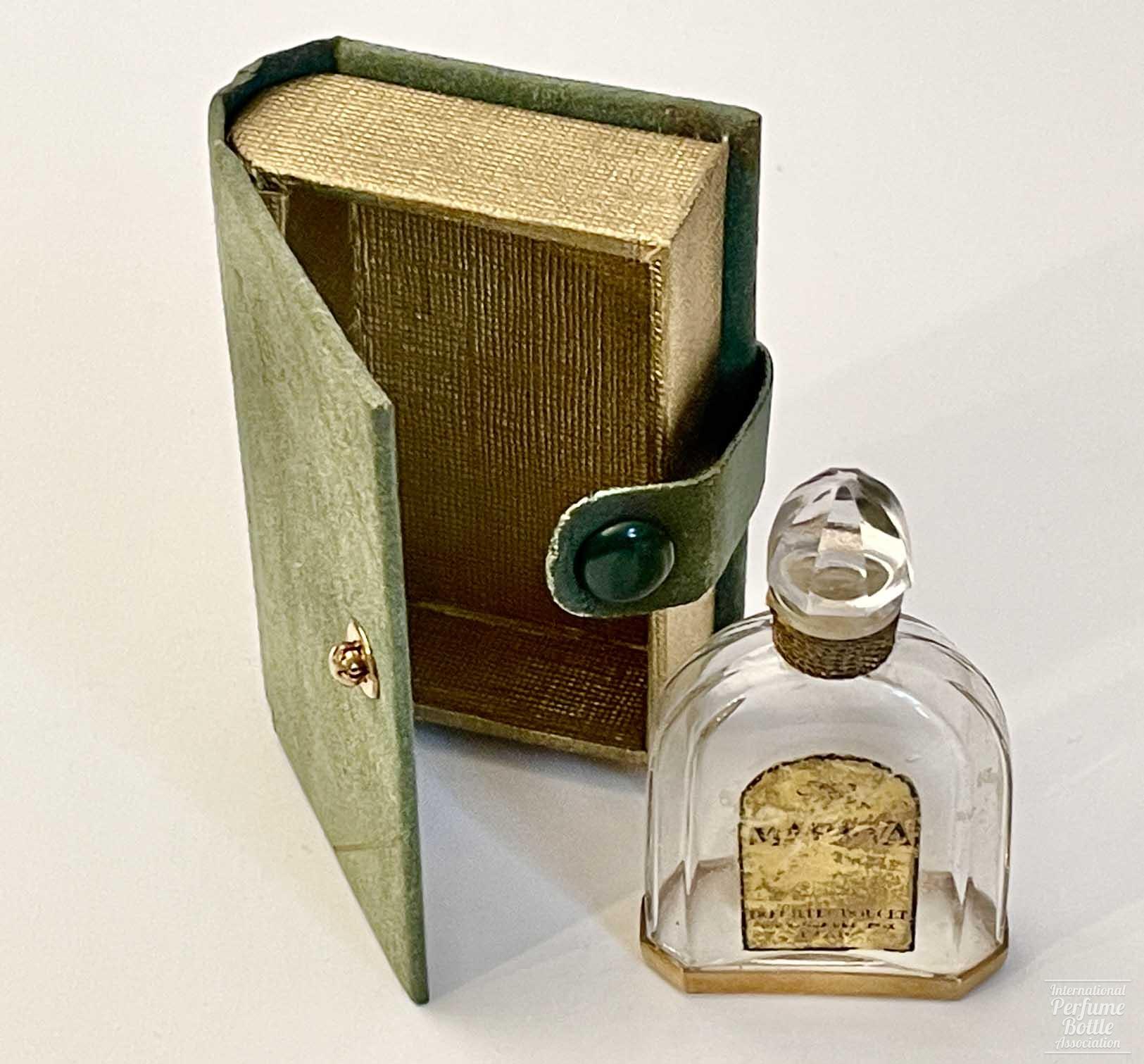 Mareva, Perfume in Green Book Presentation