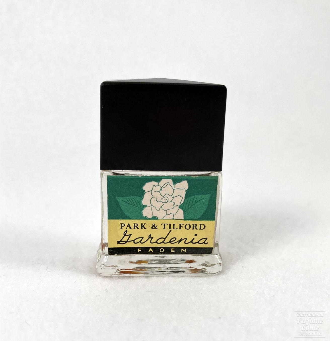 "Gardenia" Mini  Faoen, by Park and Tilford