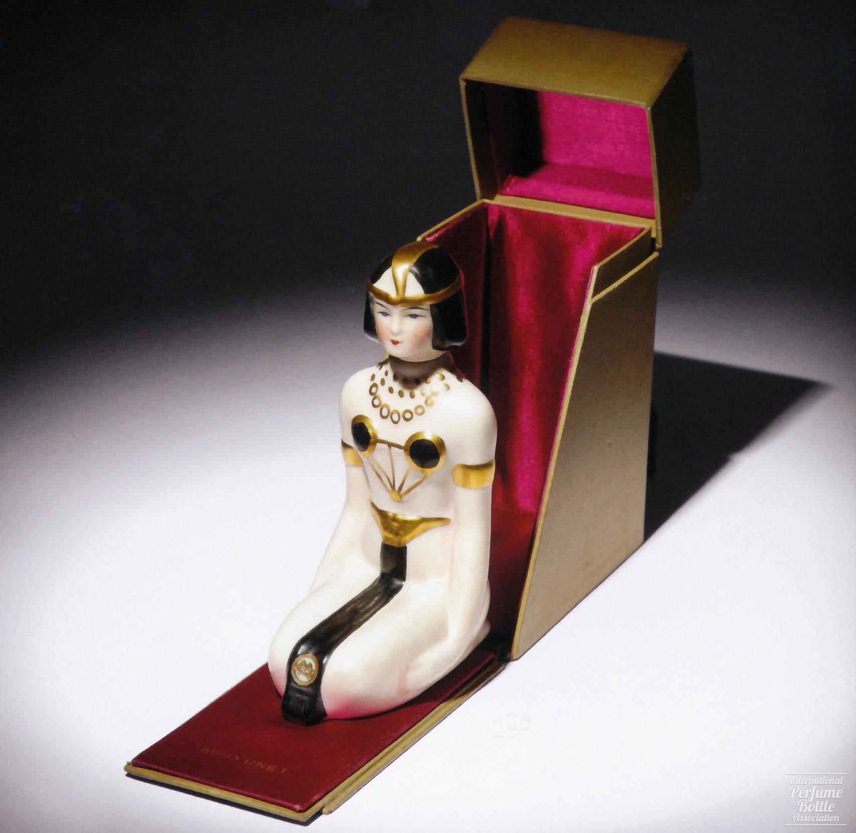 "Mignonette" by Minyunet