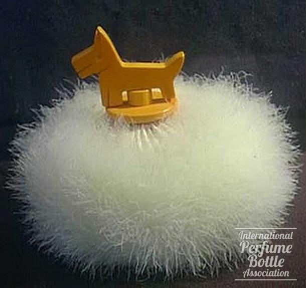 Powder Puff With Dog Handle