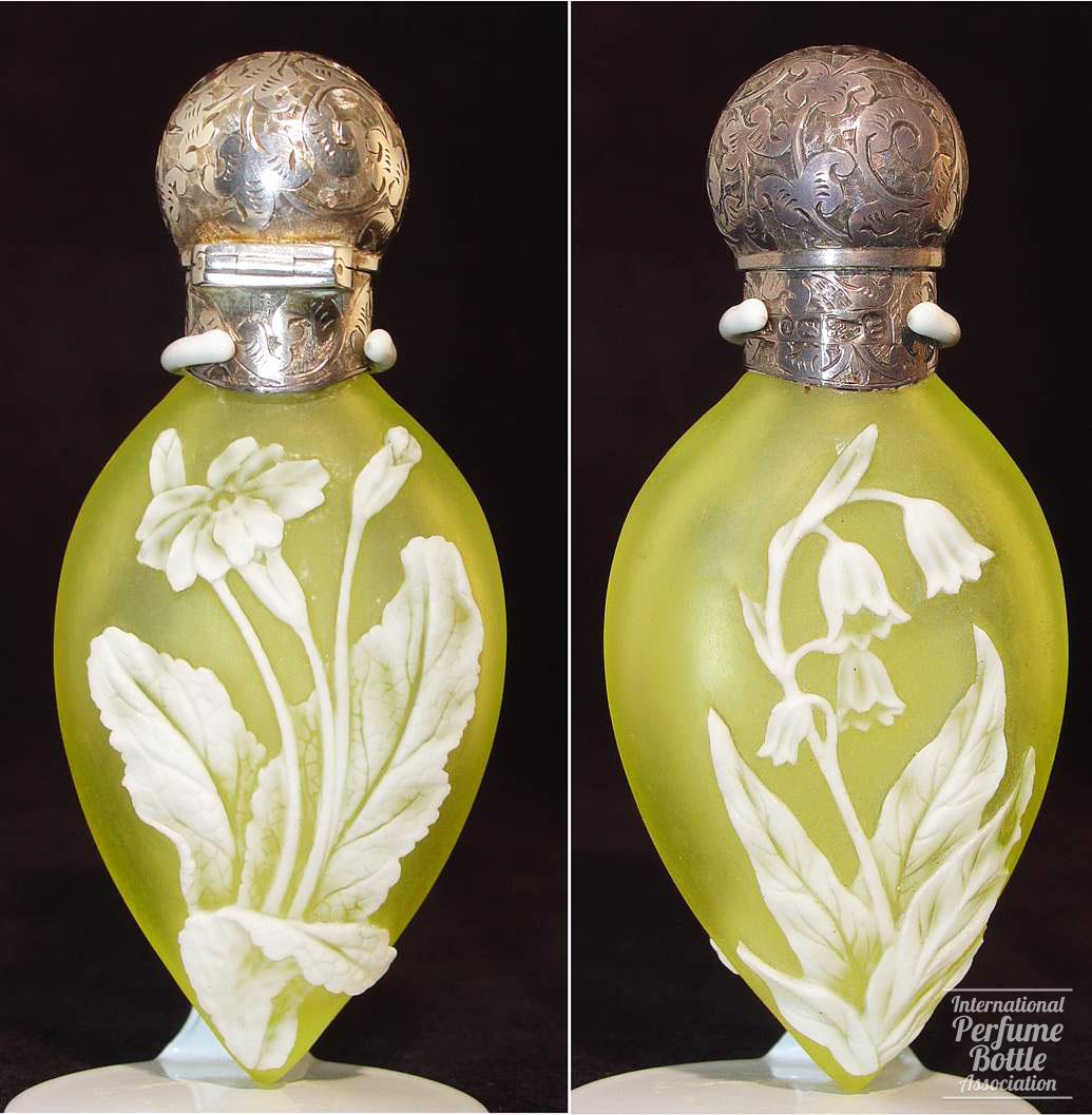 White on Citrus Cameo Glass Perfume