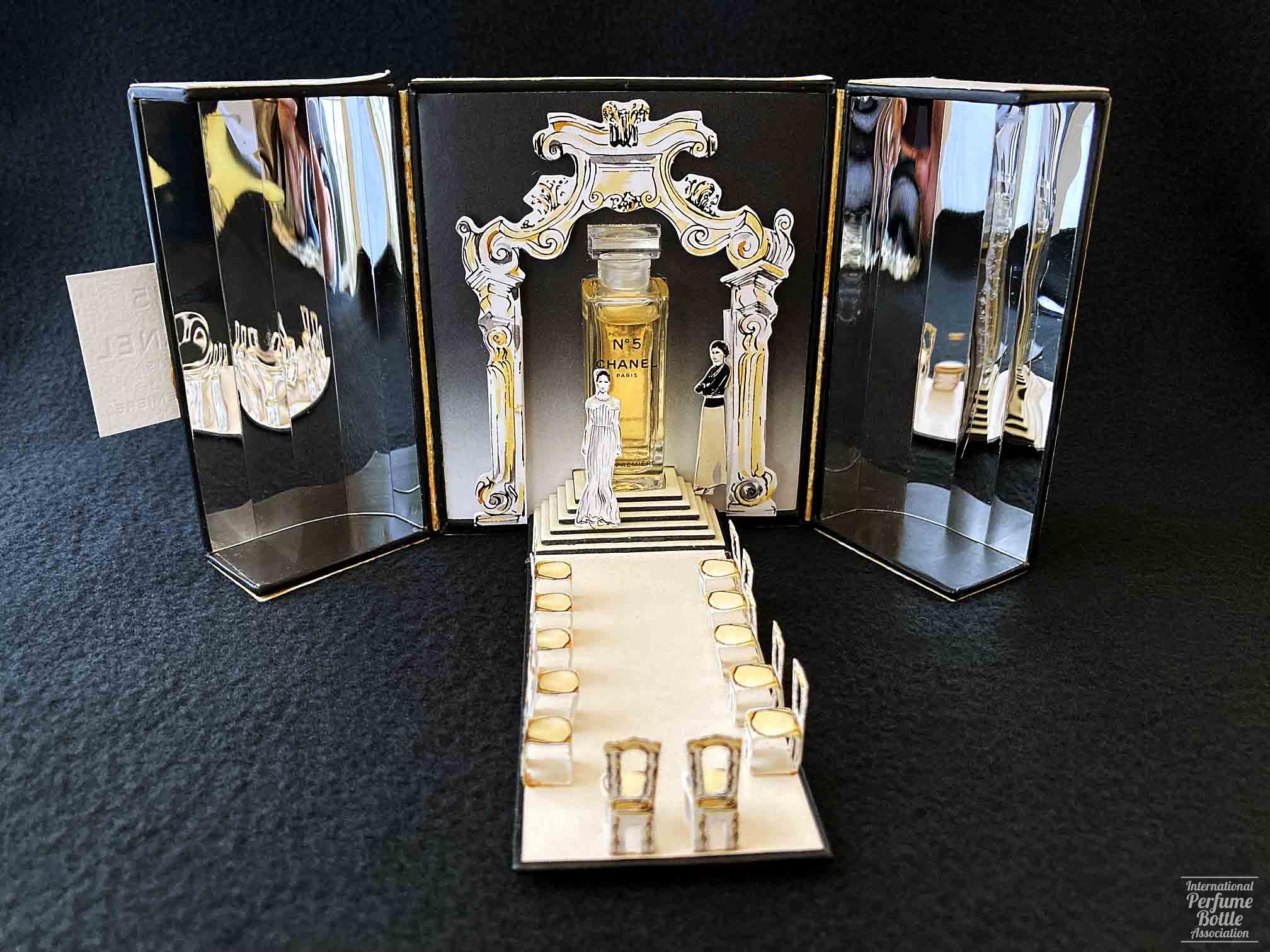 "No. 5" Fashion Show Presentation by Chanel