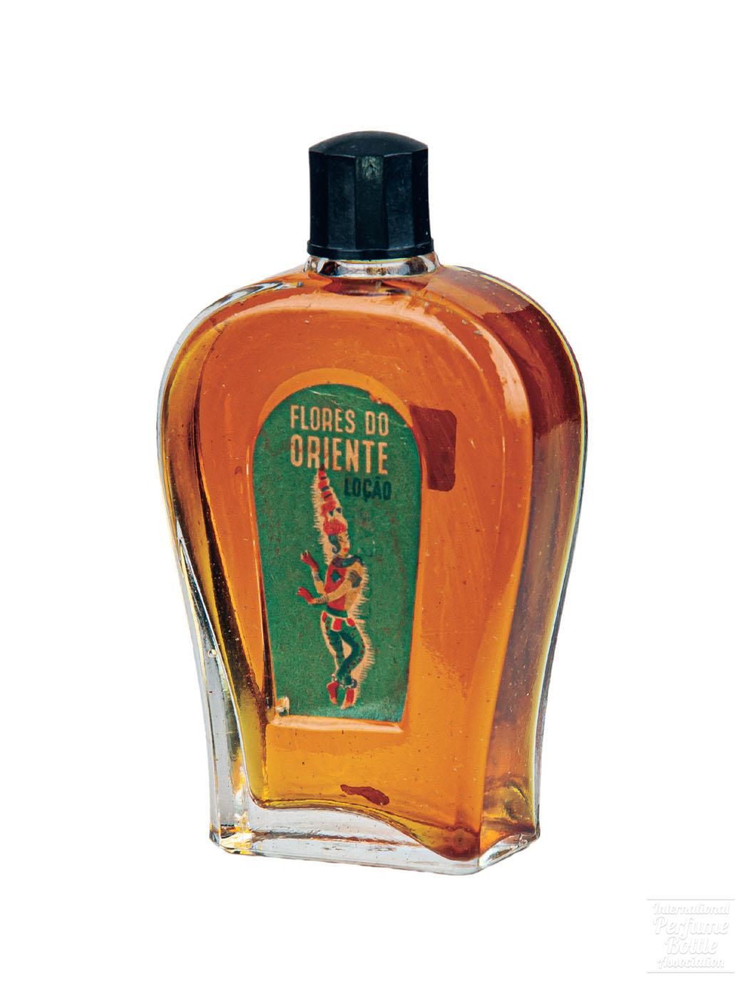 "Flores do Oriente" by Couraça